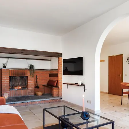 Apartment Elegant, Lugano View, Pool And Private Parking