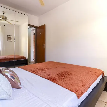 Elegant, Lugano View, Pool And Private Parking Apartment Brusino Arsizio